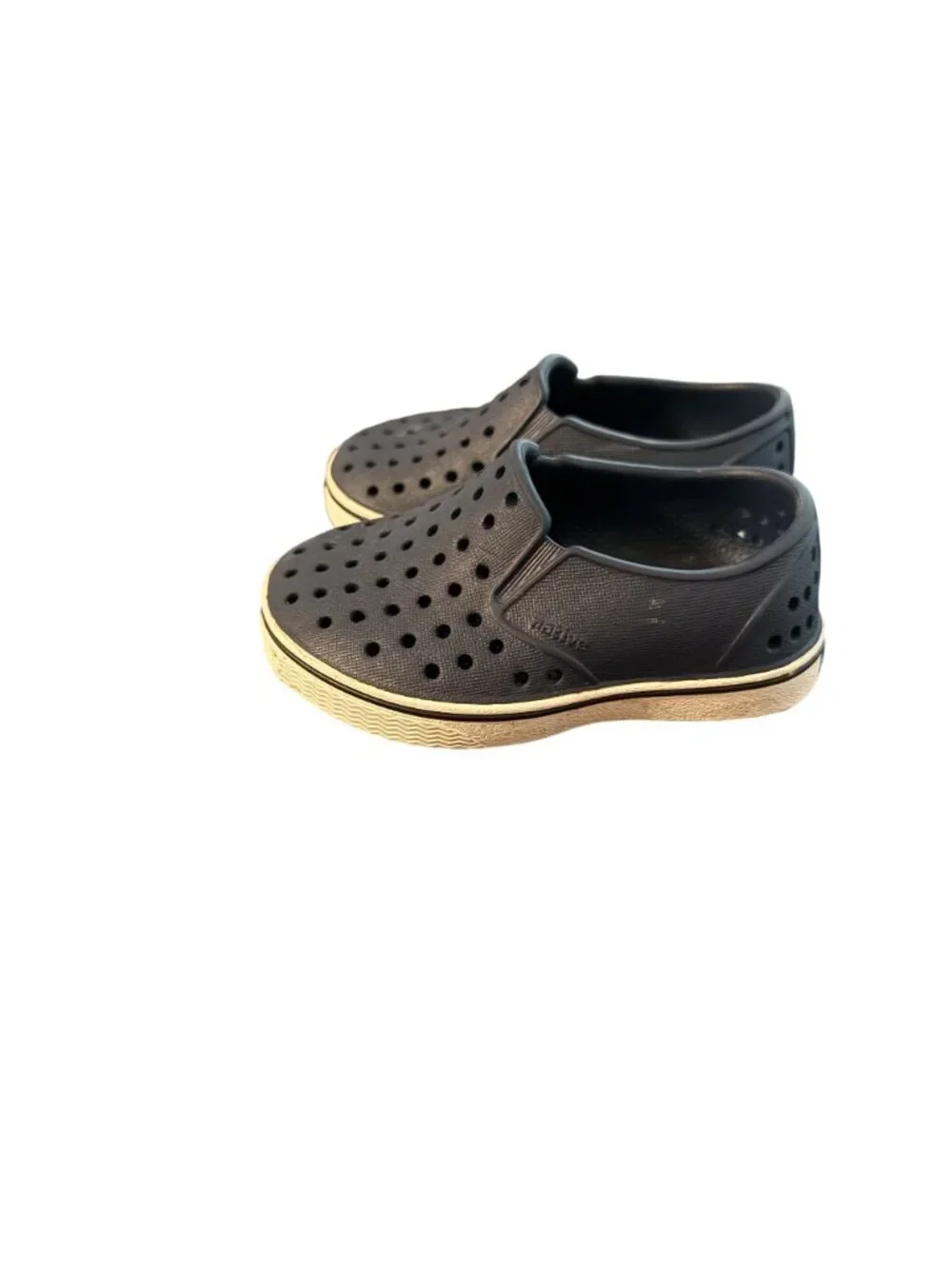 Native Kids Jefferson Slip-On Shoes Navy Size C5 Durable Lightweight Design